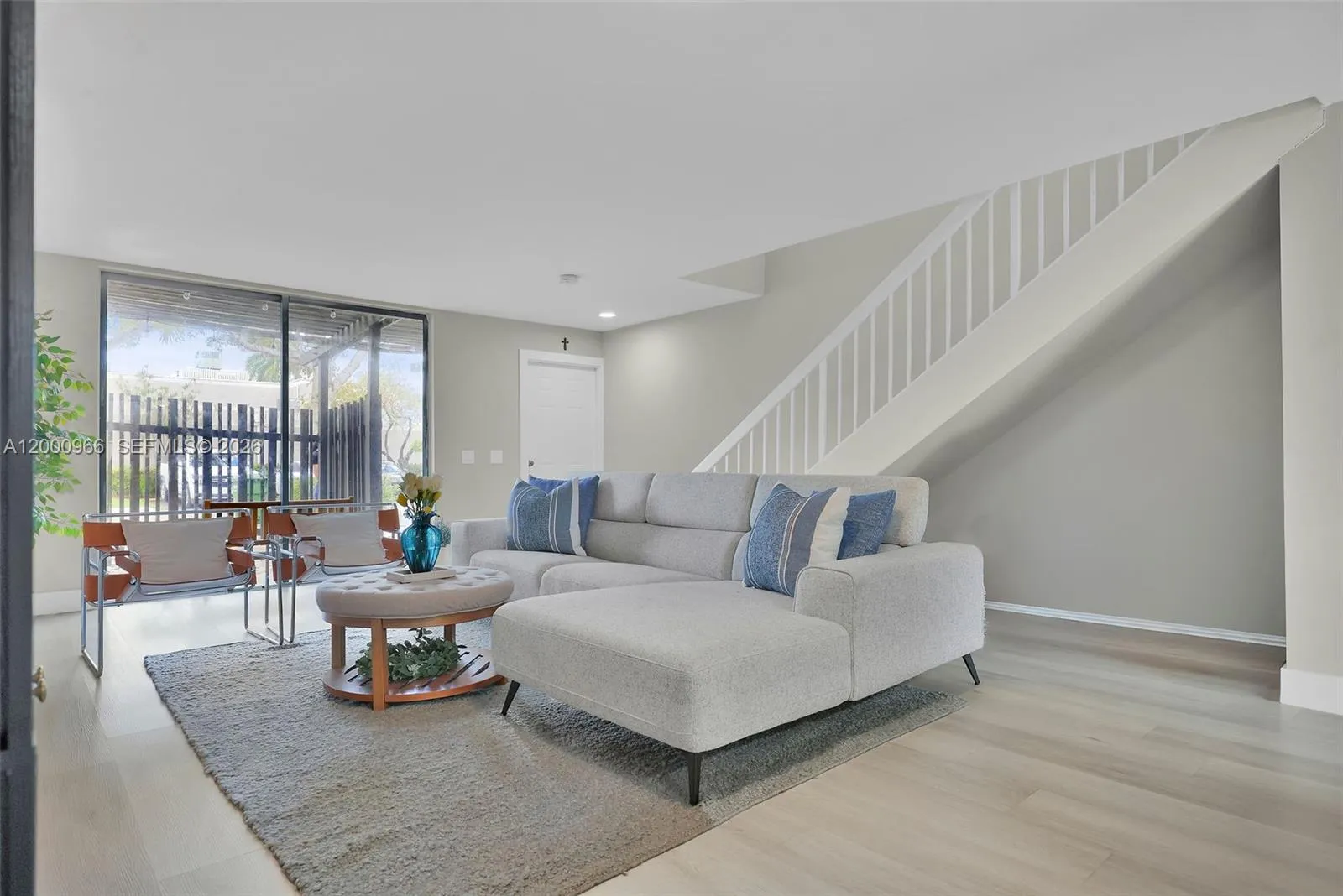 1505 NW 113th Ave, Pembroke Pines FL 33026