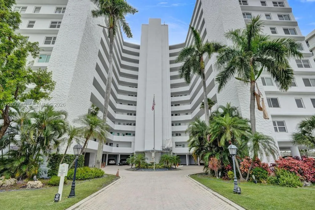 710 N Ocean Blvd # 812, Pompano Beach FL 33062