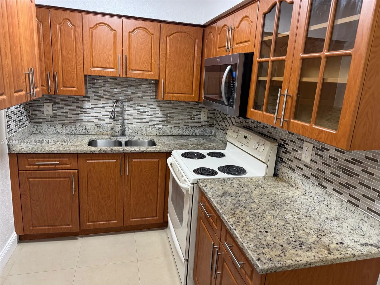 5211 NW 16th St # B, Lauderhill FL 33313