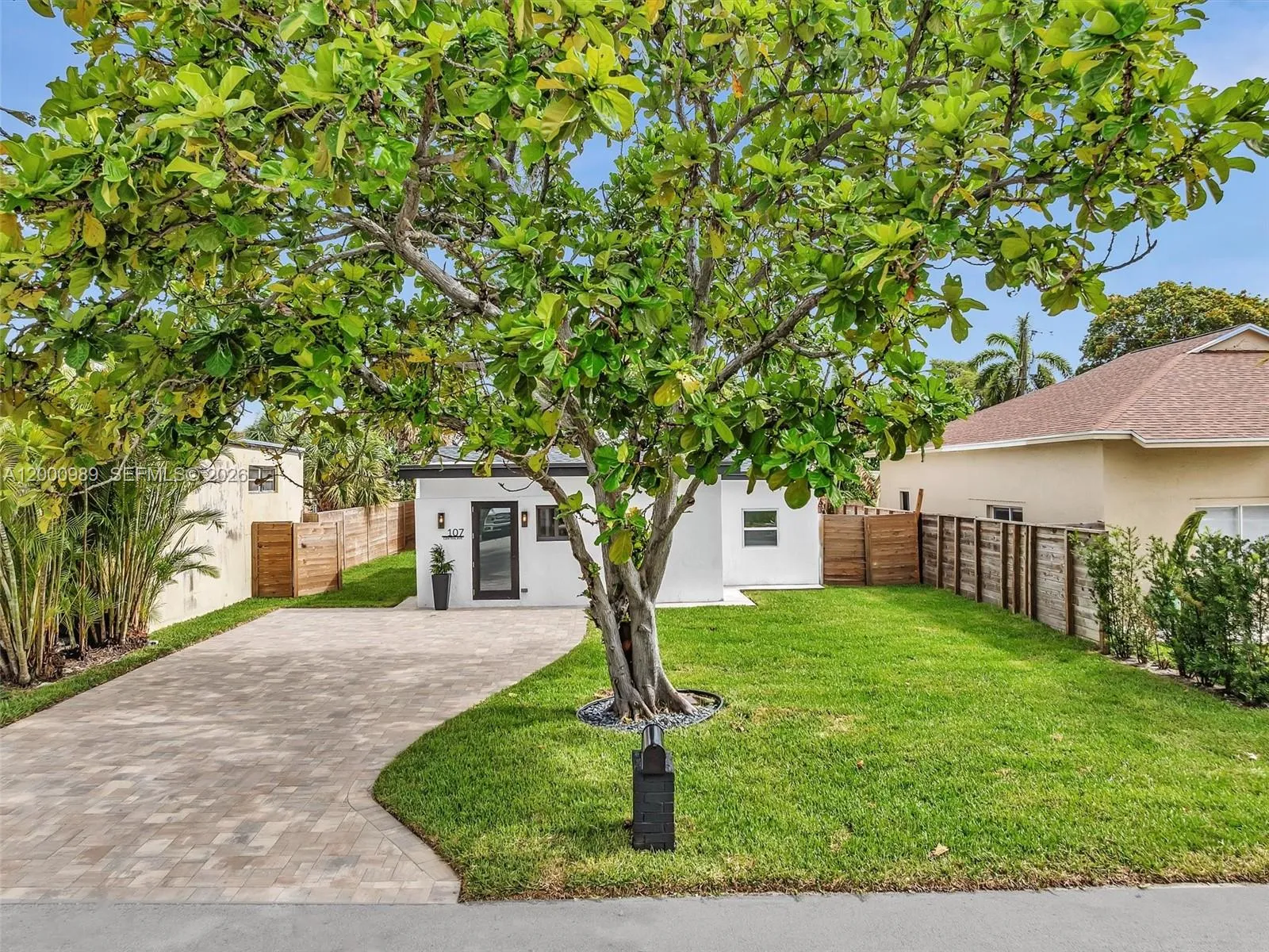 107 Central Ave, Delray Beach FL 33483