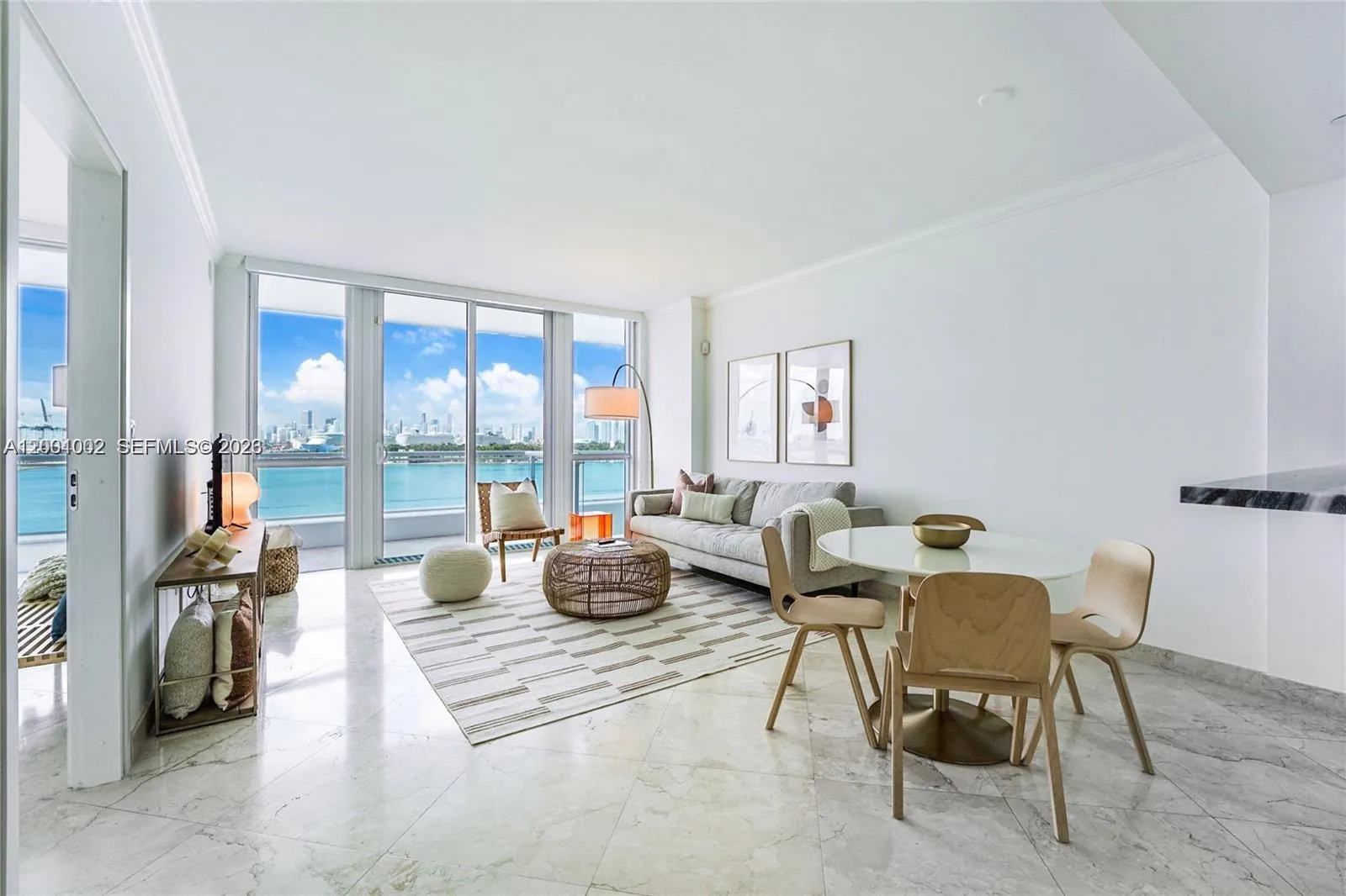 540 West Ave # 812, Miami Beach FL 33139