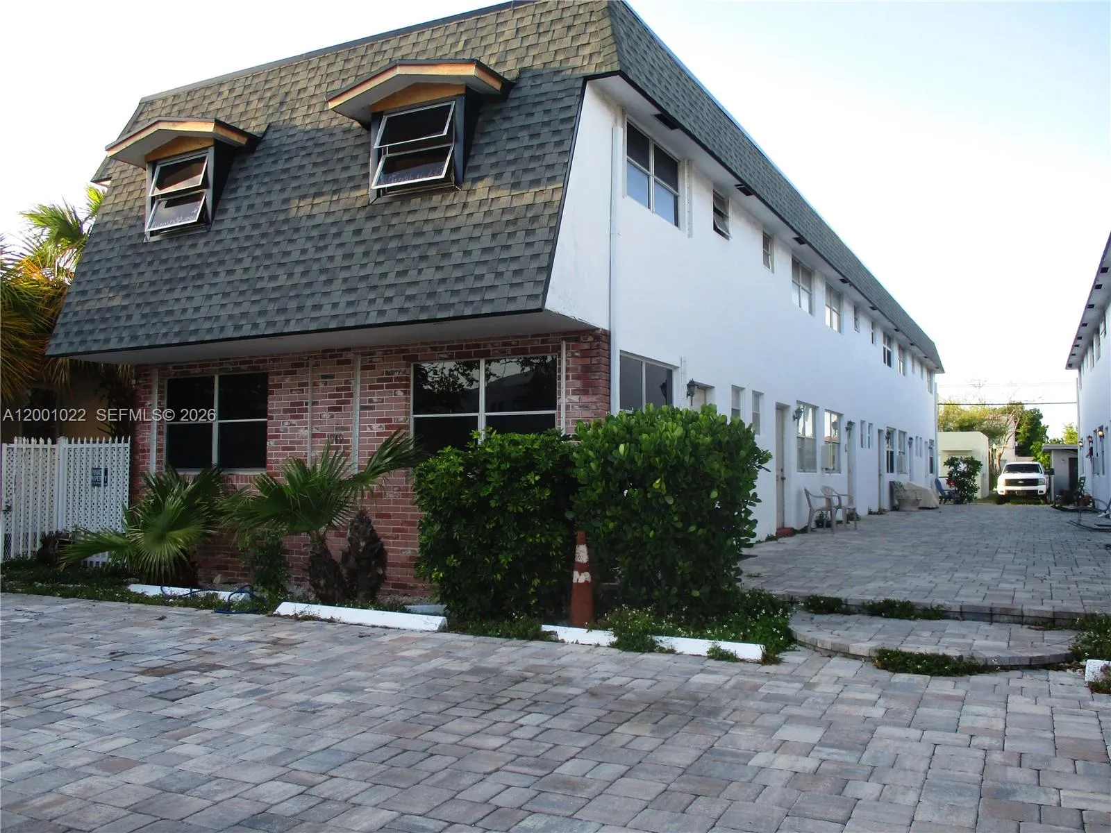 1949 Taylor St # 9, Hollywood FL 33020