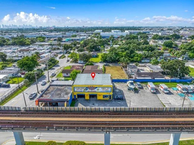 3030 NW 79th St, Miami FL 33147