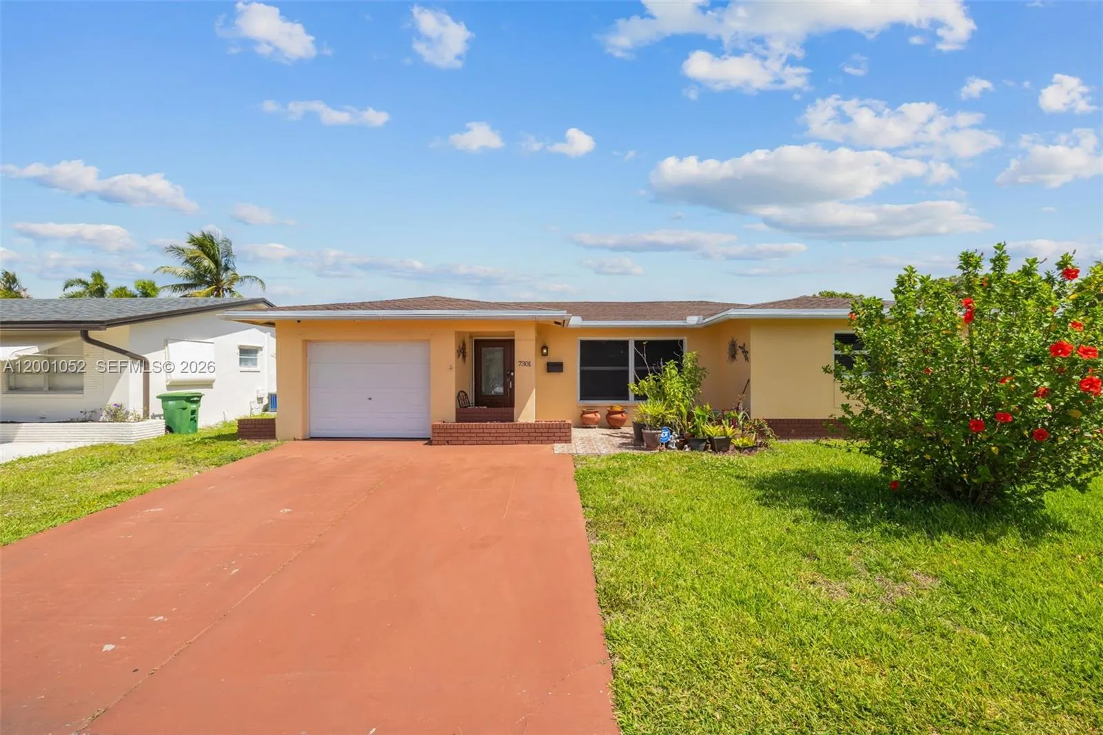 7301 NW 57th Pl, Tamarac FL 33321
