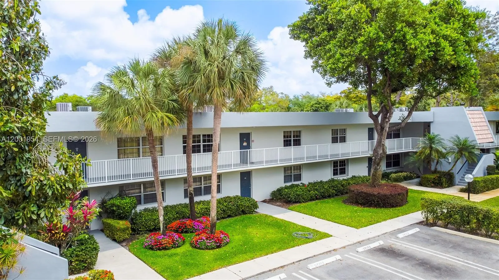 4221 W Palm Aire Dr # 203, Pompano Beach FL 33069