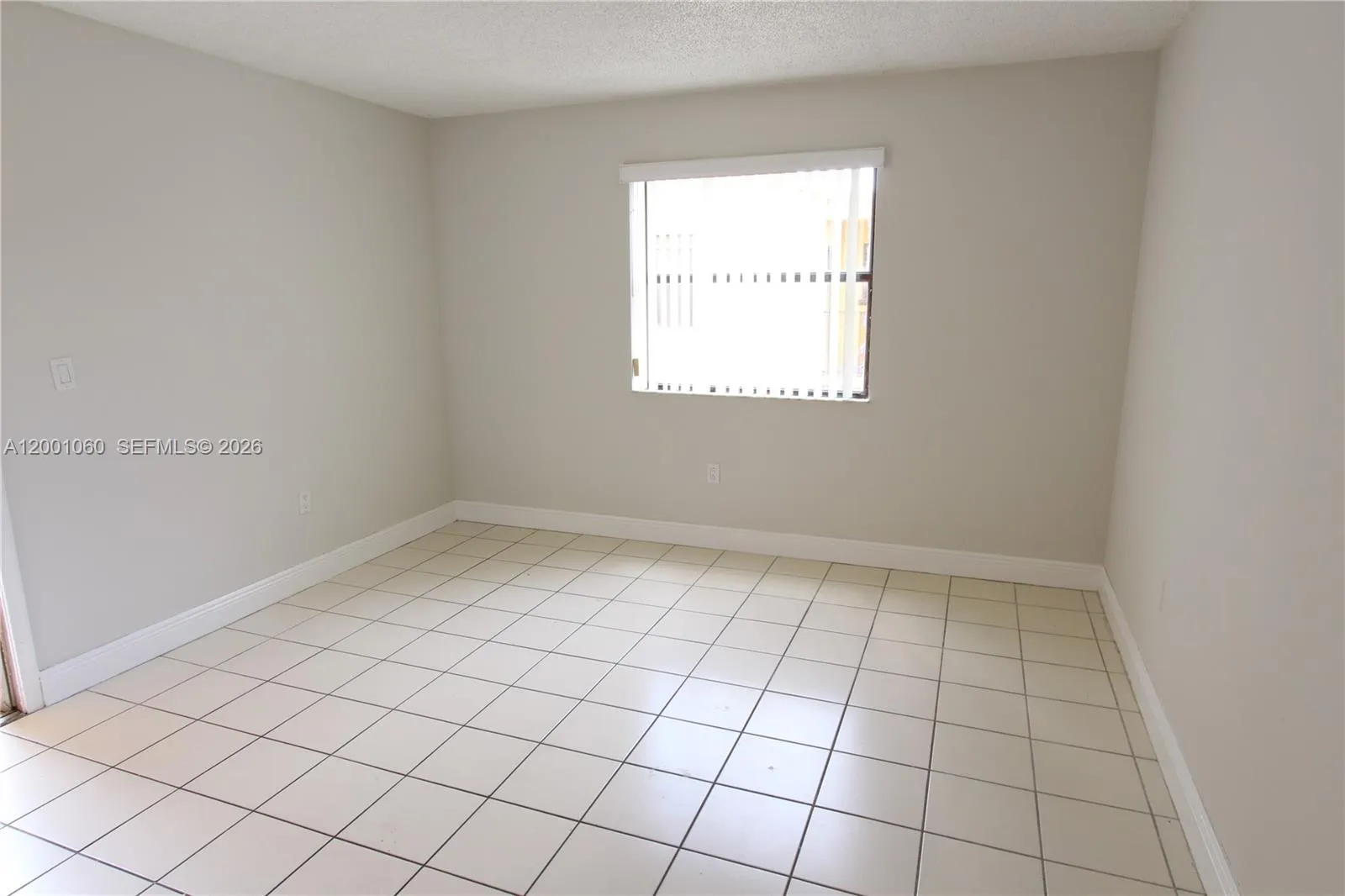 650 NW 114th Ave # 201, Sweetwater FL 33172