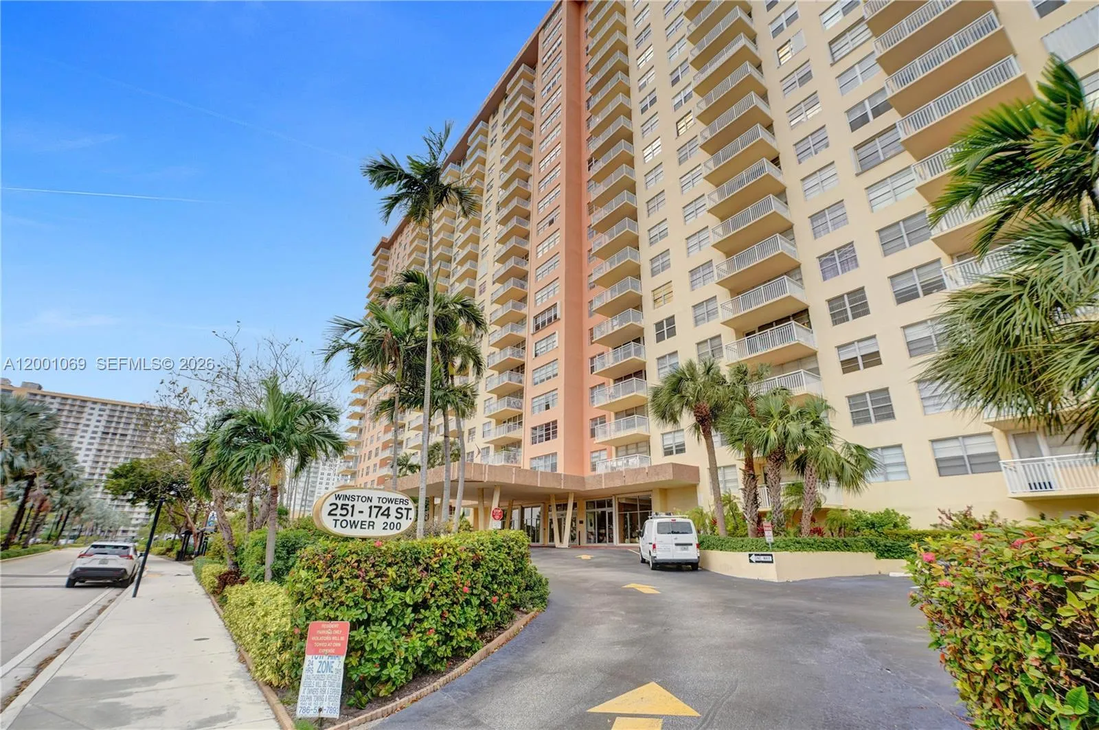 251 174th # 1607, Sunny Isles Beach FL 33160