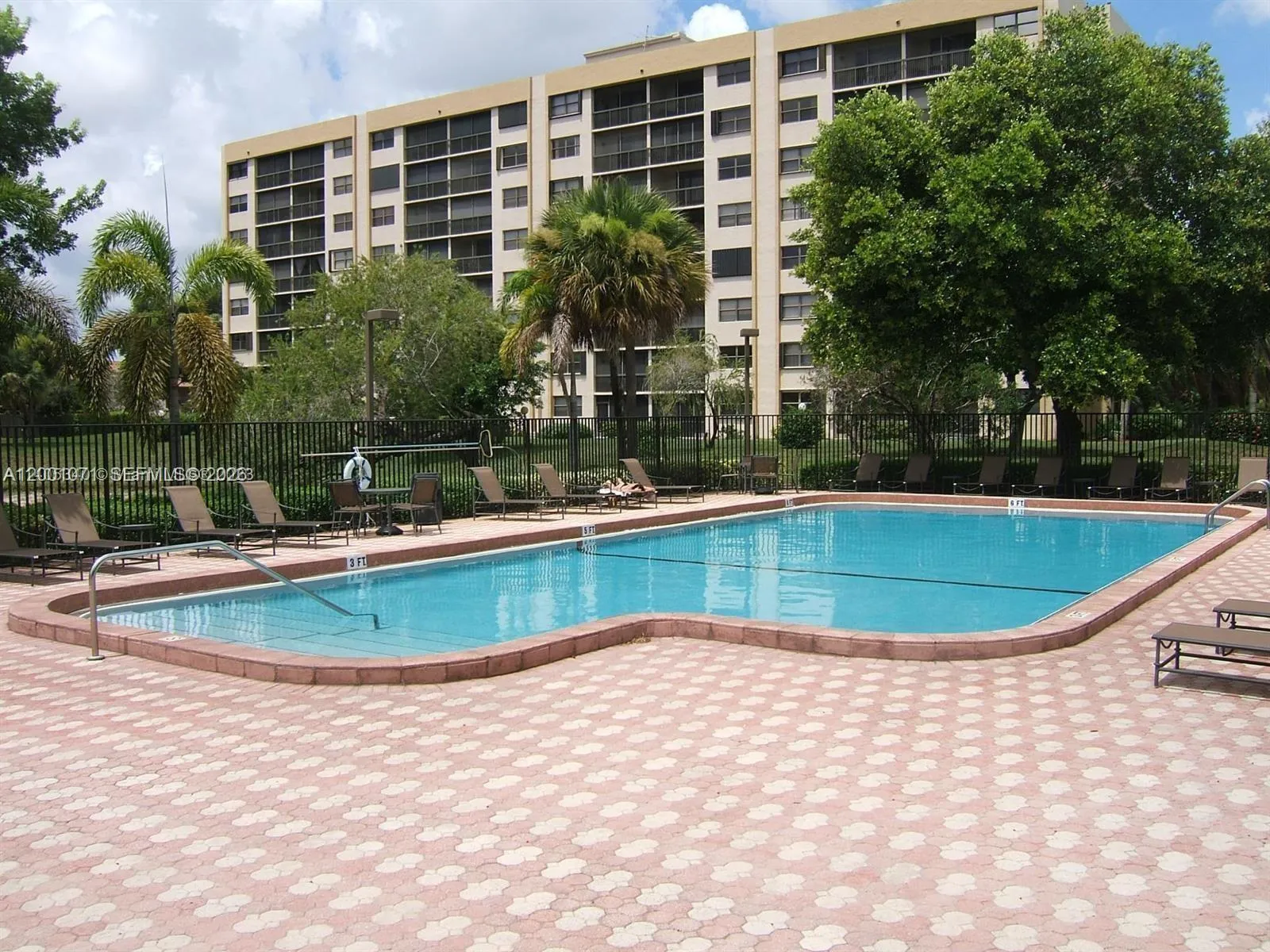 1258 S Military Trail # 813, Deerfield Beach FL 33442