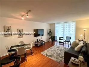 2775 NE 187th St # 319, Aventura FL 33180