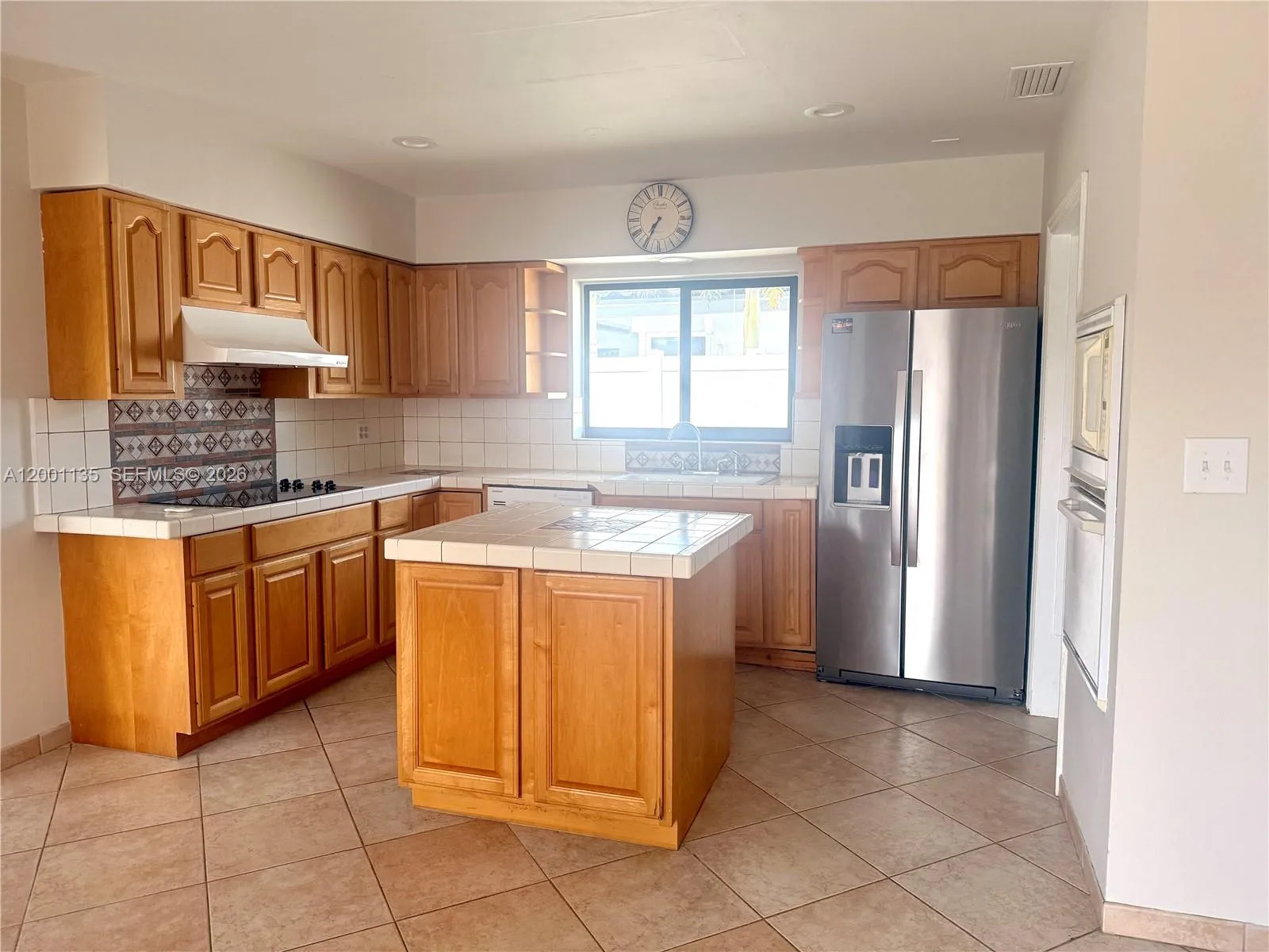 2730 NE 7th St, Pompano Beach FL 33062