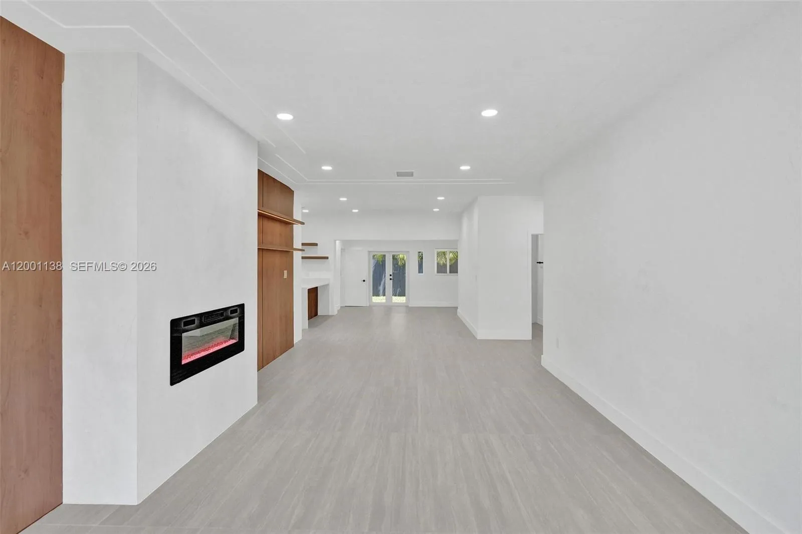 633 NE 70th St, Miami FL 33138