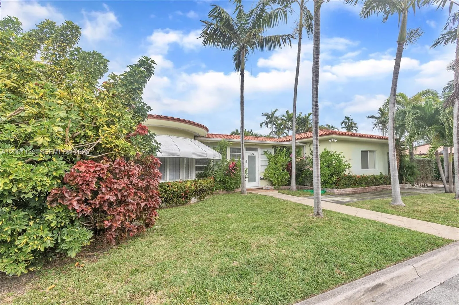 625 93rd St, Surfside FL 33154