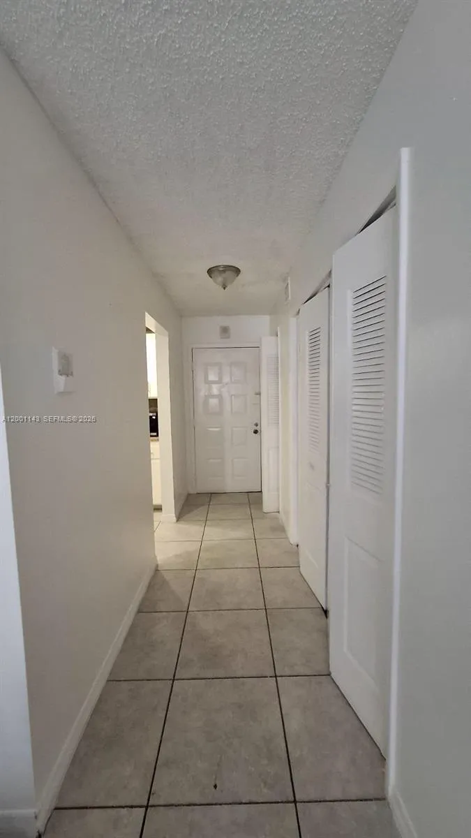 6950 Miami Gardens Dr # 201, Hialeah FL 33015