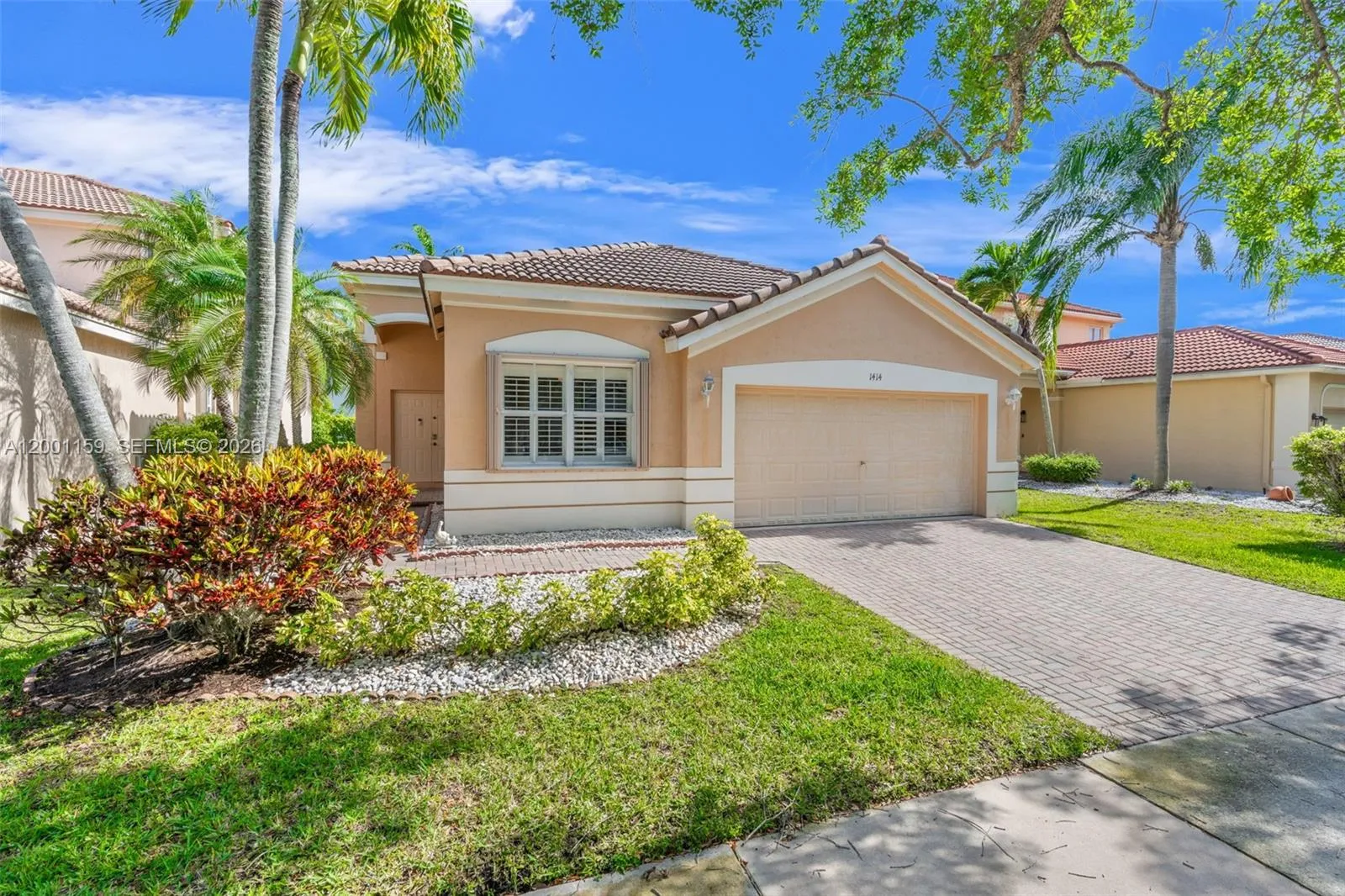 1414 Banyan Way, Weston FL 33327