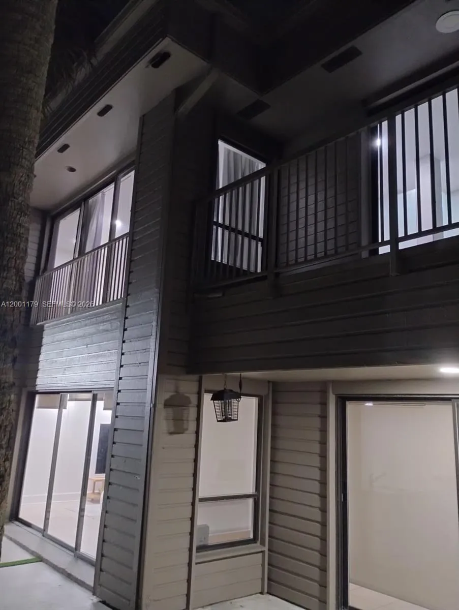 11843 SW 79th Ter, Miami FL 33183