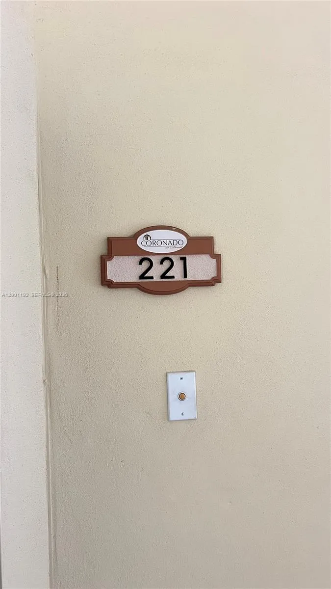 10885 NW 89th Ter # 221, Doral FL 33178