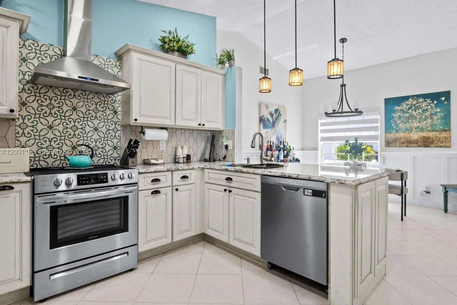 17816 SW 10th Ln, Pembroke Pines FL 33029