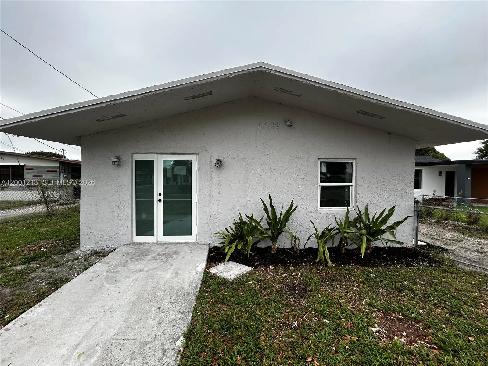 4429 SW 21st St, West Park FL 33023