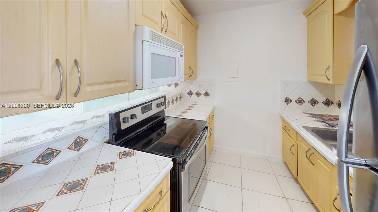 160 SW 30th Ave # 204A, Miami FL 33135