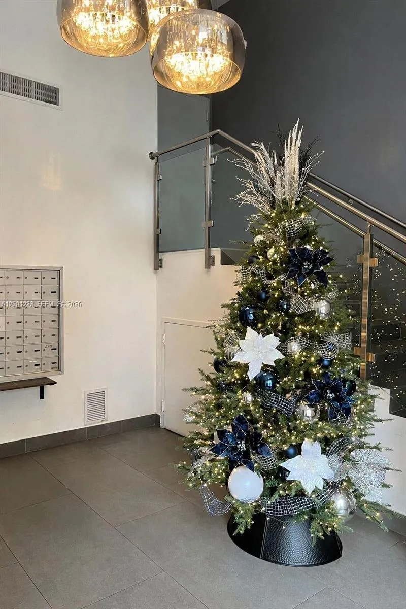 280 SW 20th Rd # 504, Miami FL 33129