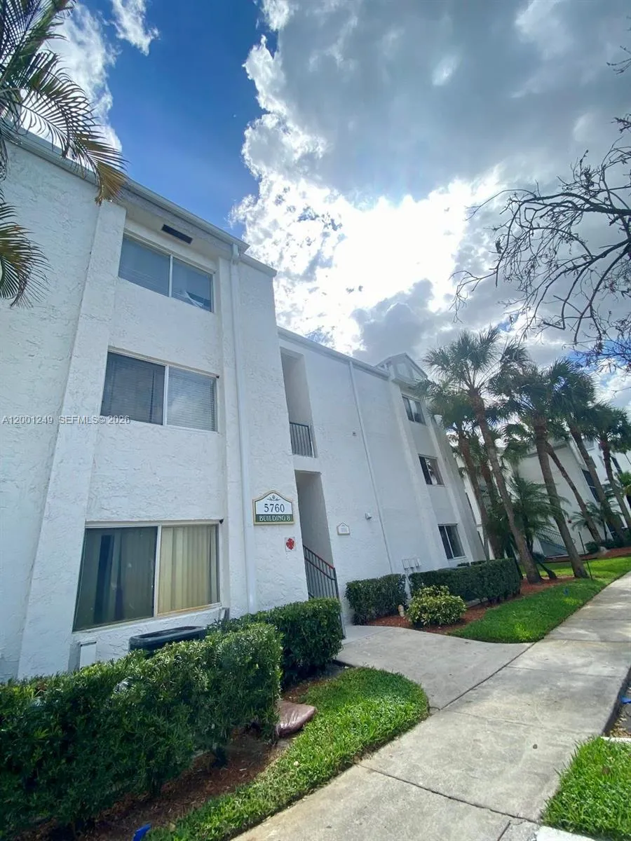 5760 Rock Island Rd # 340, Tamarac FL 33319