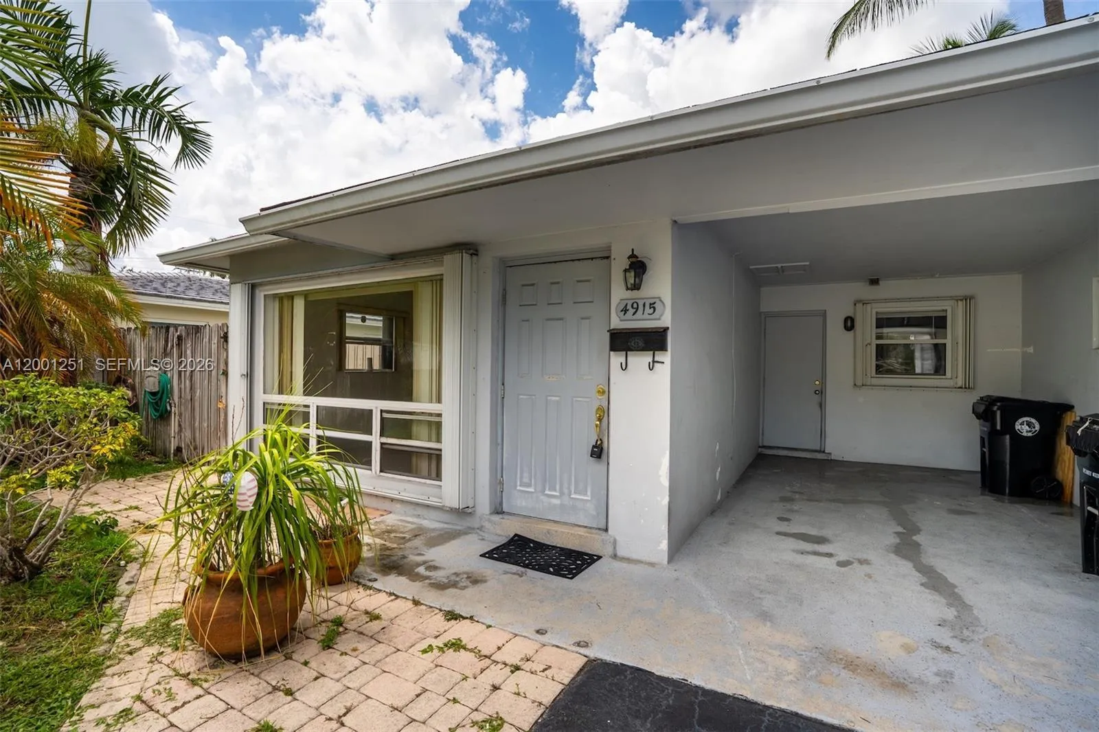 4915 NE 22nd Ave, Lighthouse Point FL 33064