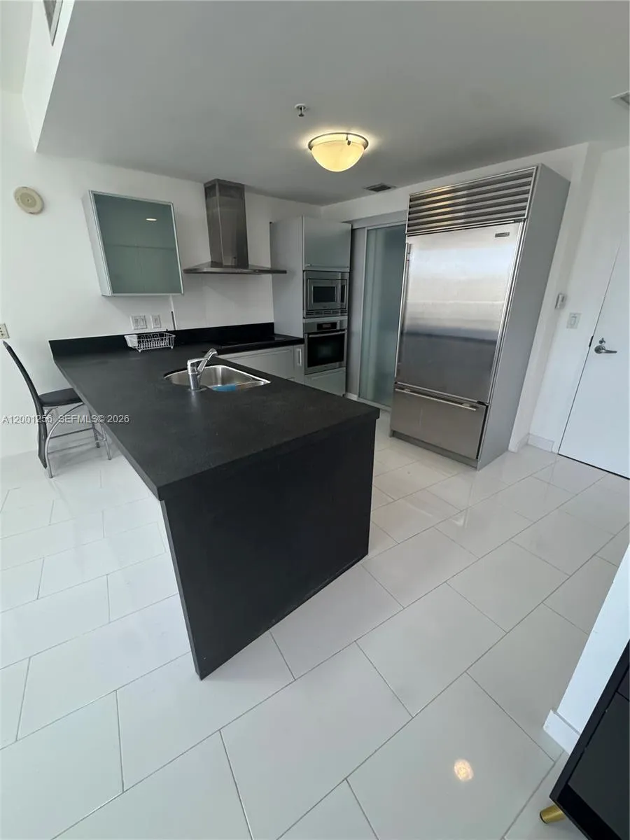 18201 Collins Ave # 608, Sunny Isles Beach FL 33160