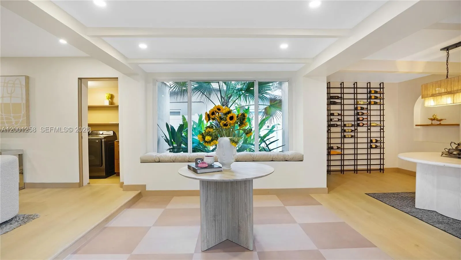 2749 NE 10th Ave, Wilton Manors FL 33334