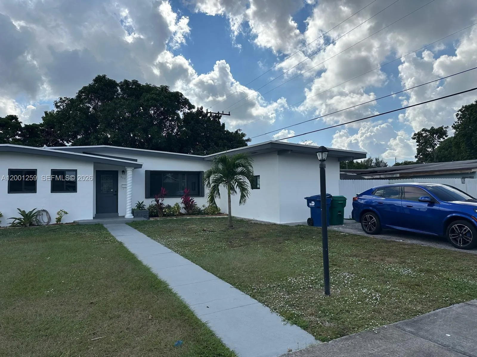 860 NW 171st St, Miami Gardens FL 33169