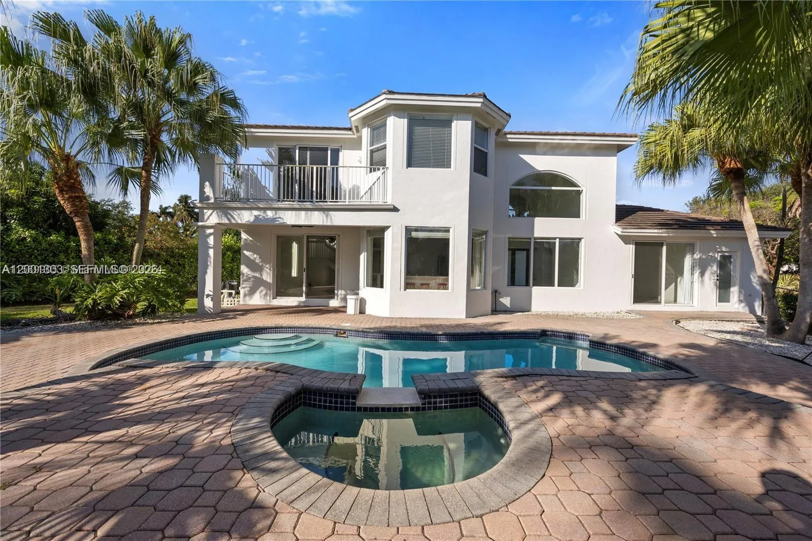 16449 SW 84th Pl, Palmetto Bay FL 33157