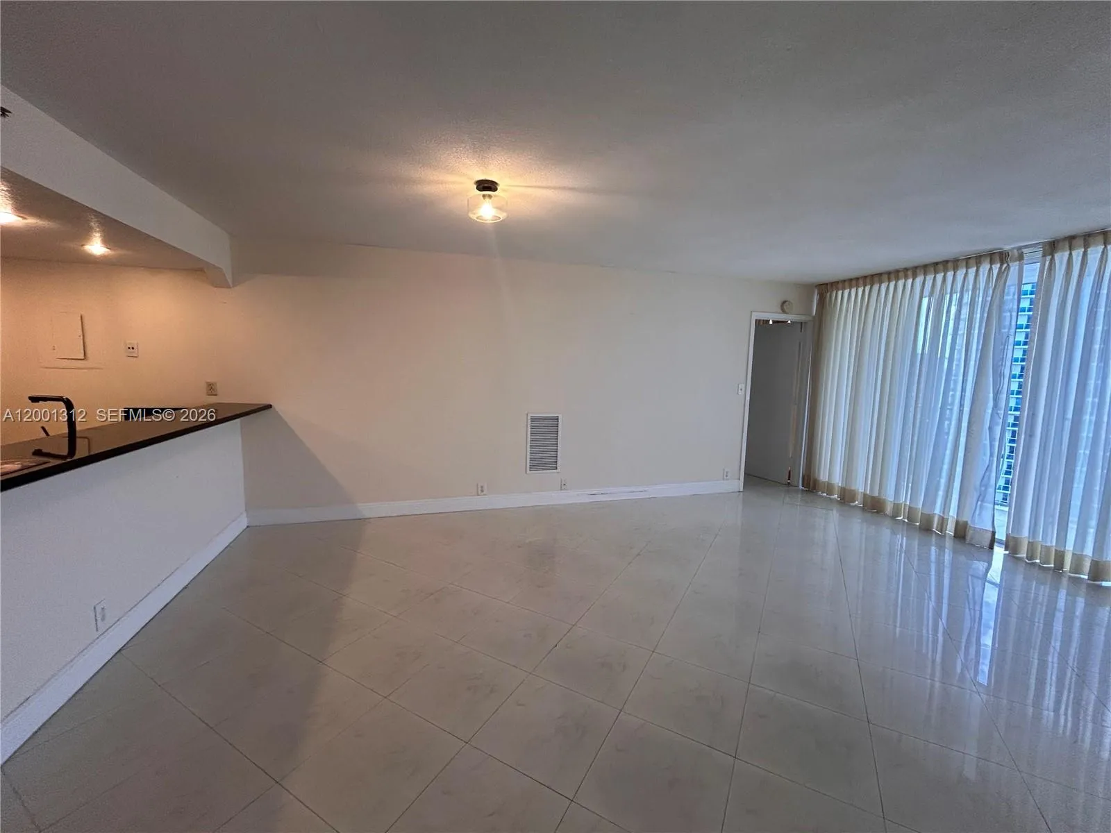 7601 E Treasure Dr # 1612, North Bay Village FL 33141