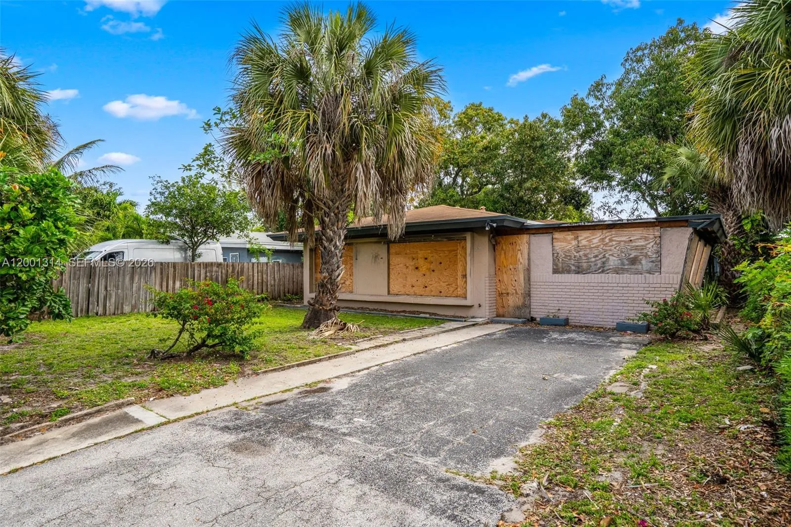 1632 NW 9th Ave, Fort Lauderdale FL 33311