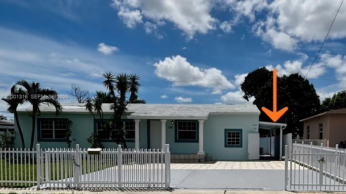 130 W 57th St SIDE, Hialeah FL 33012