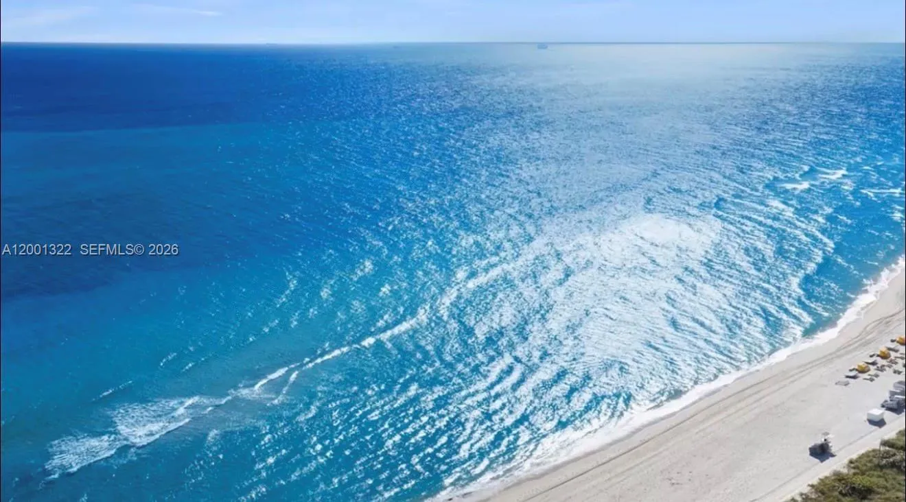 6365 Collins Ave # 2702, Miami Beach FL 33141