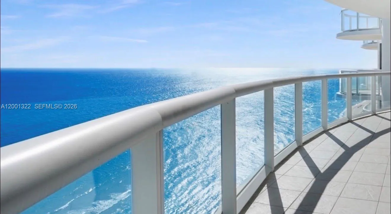 6365 Collins Ave # 2702, Miami Beach FL 33141