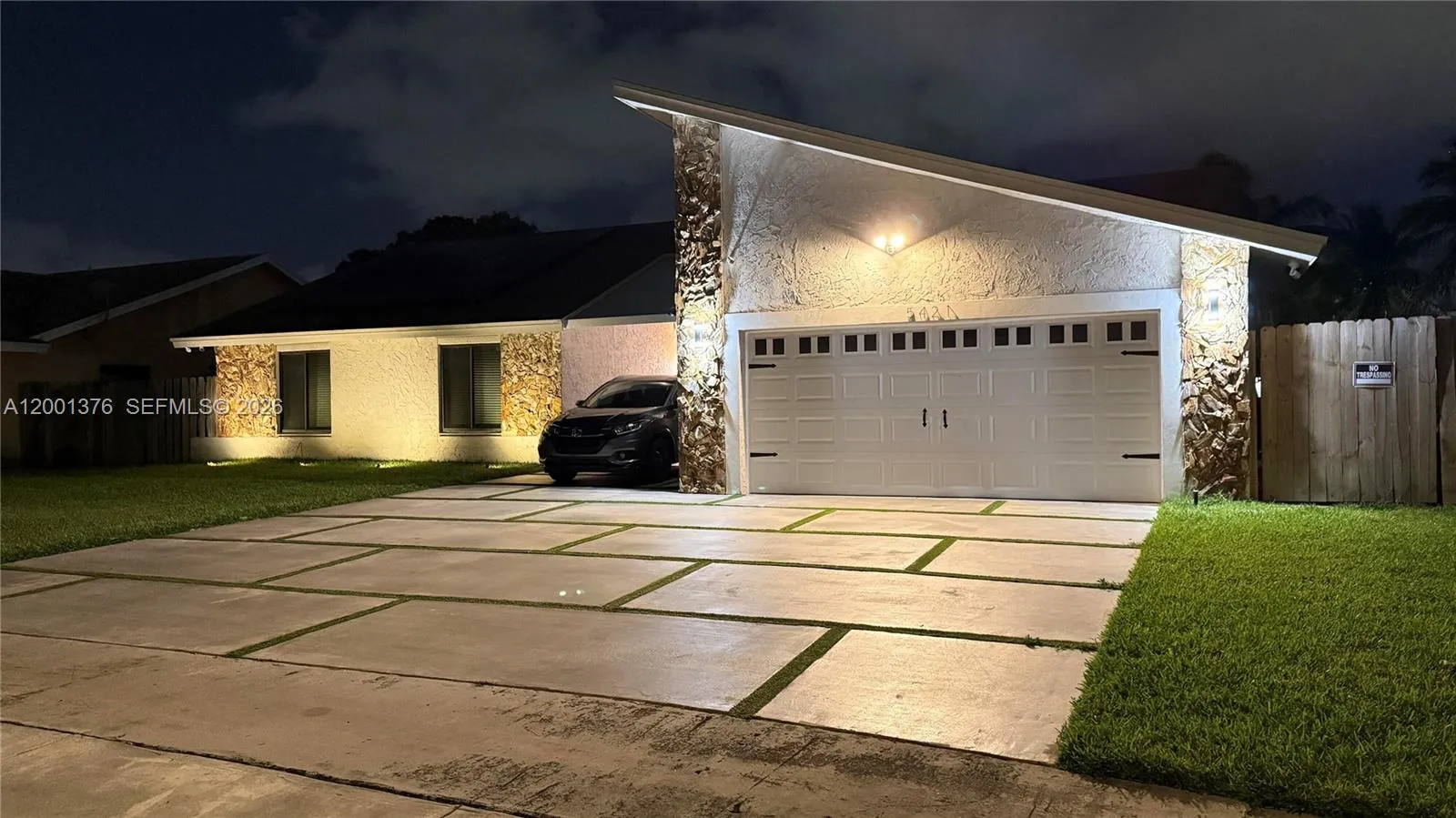 5421 NW 84th Ave, Lauderhill FL 33351