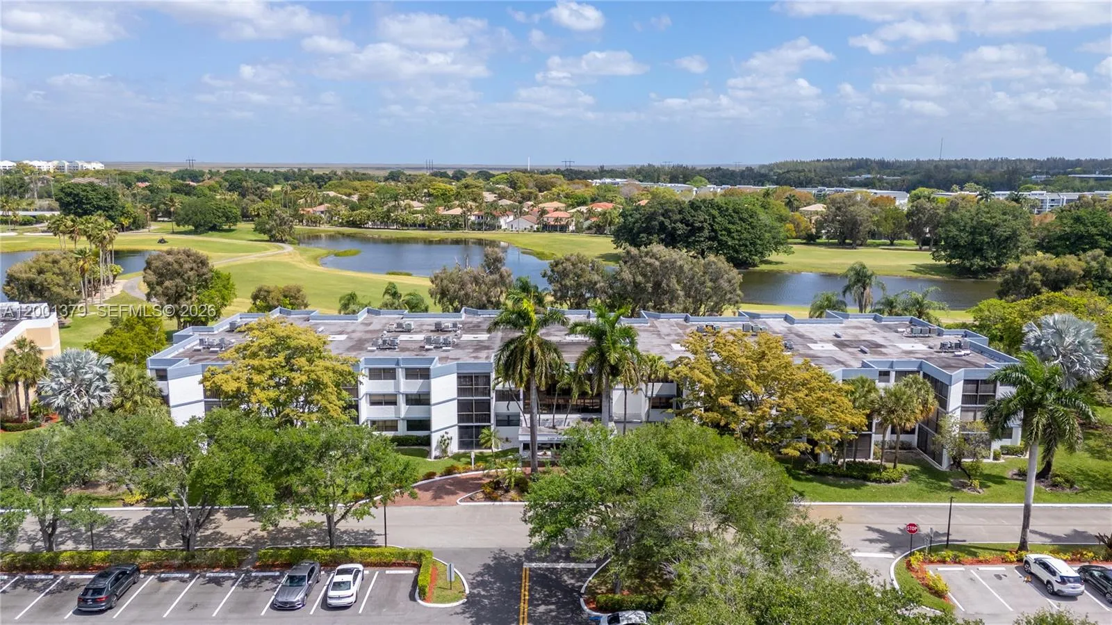 16251 Golf Club Rd # 311, Weston FL 33326