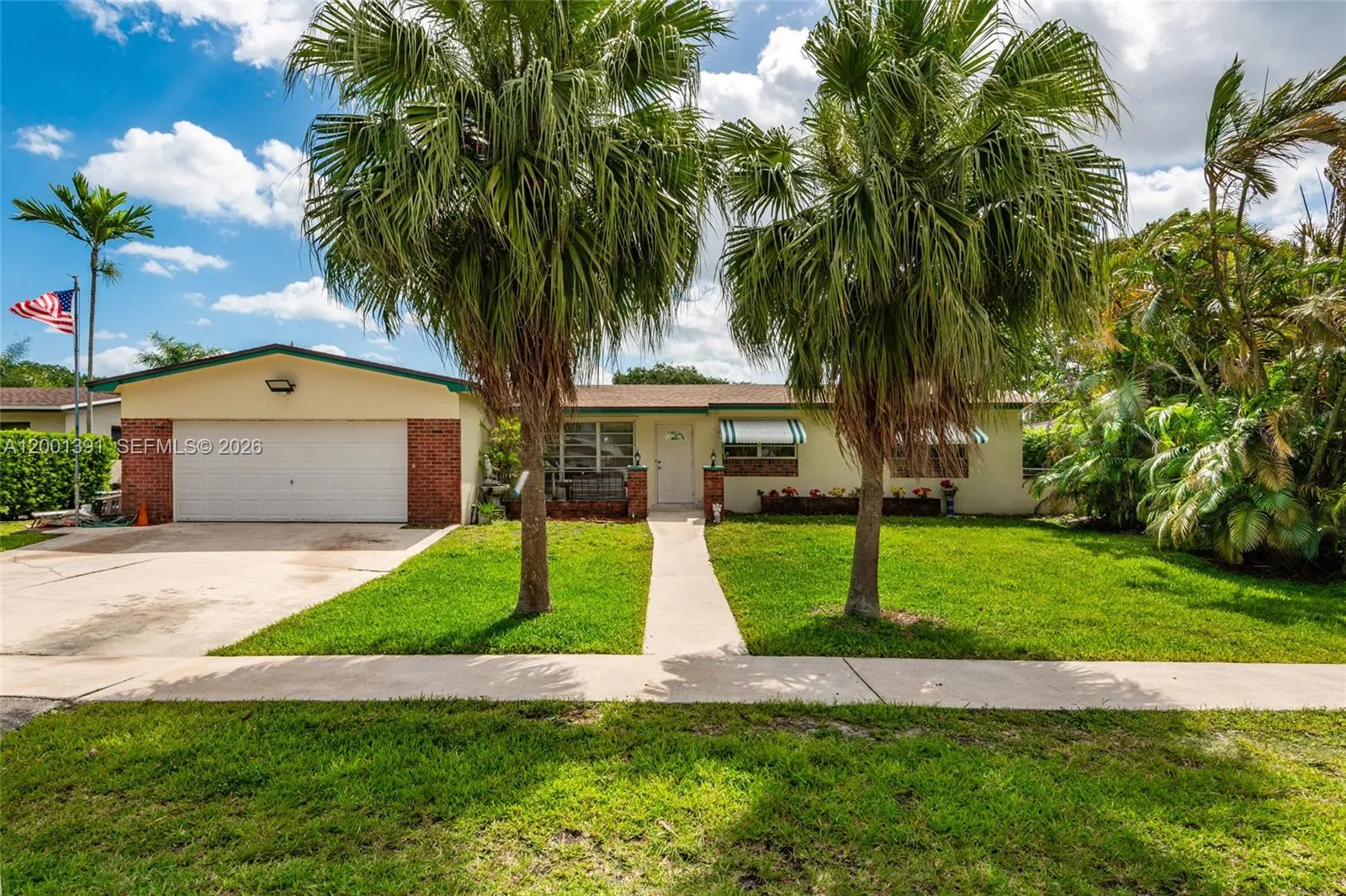 4 bedroom 2 bath for sale at 401 NW 93rd Ave, Pembroke Pines FL 33024