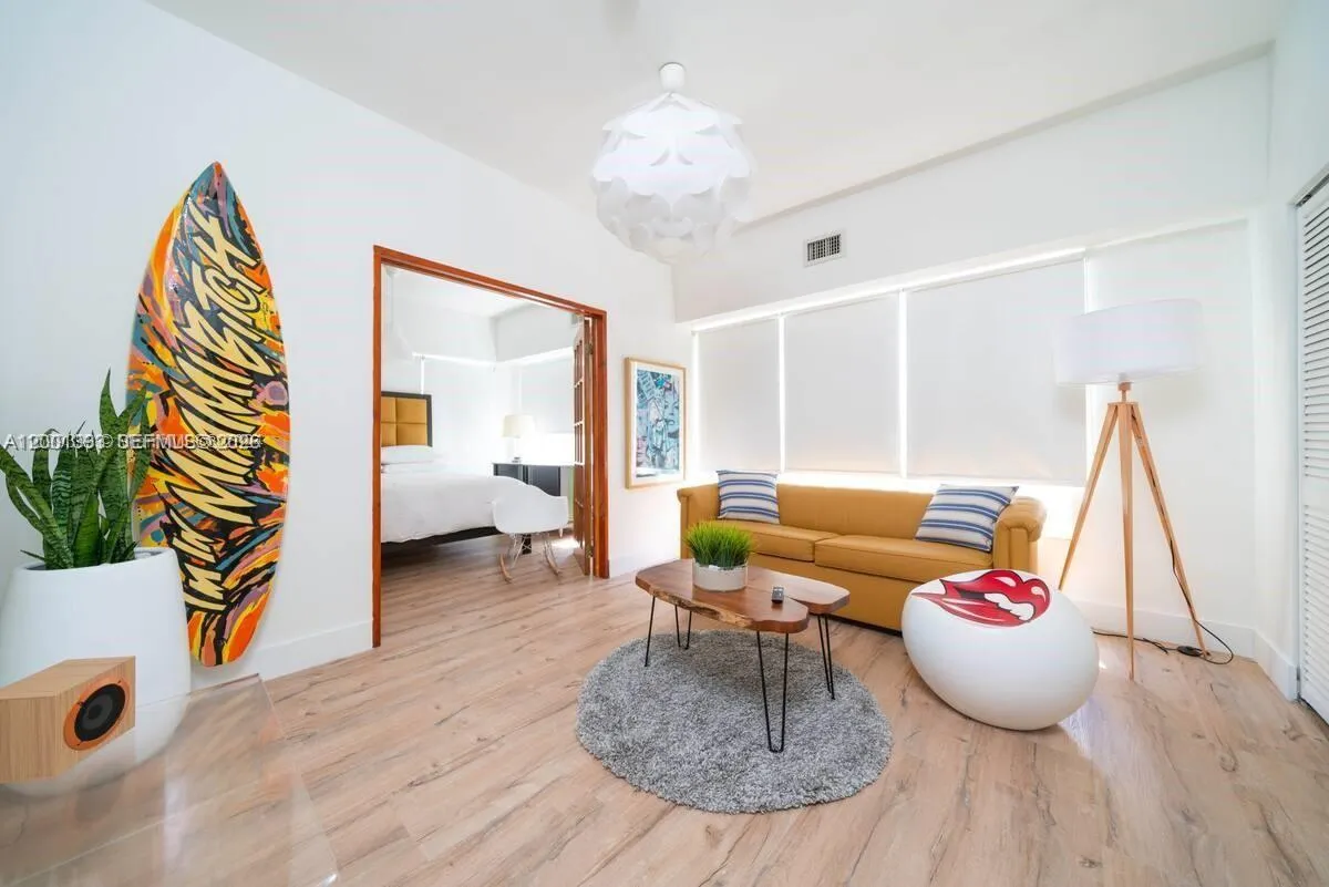 227 1st St # 7, Miami Beach FL 33139