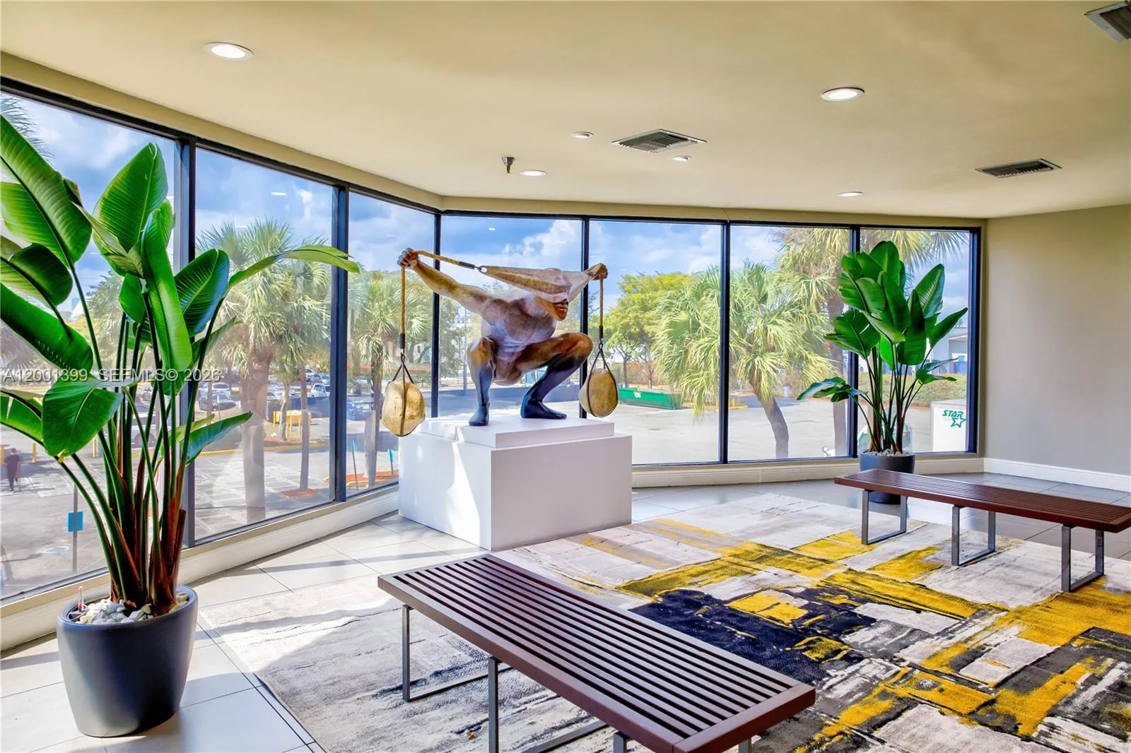 2801 NW 74 AV # S07, Miami FL 33122