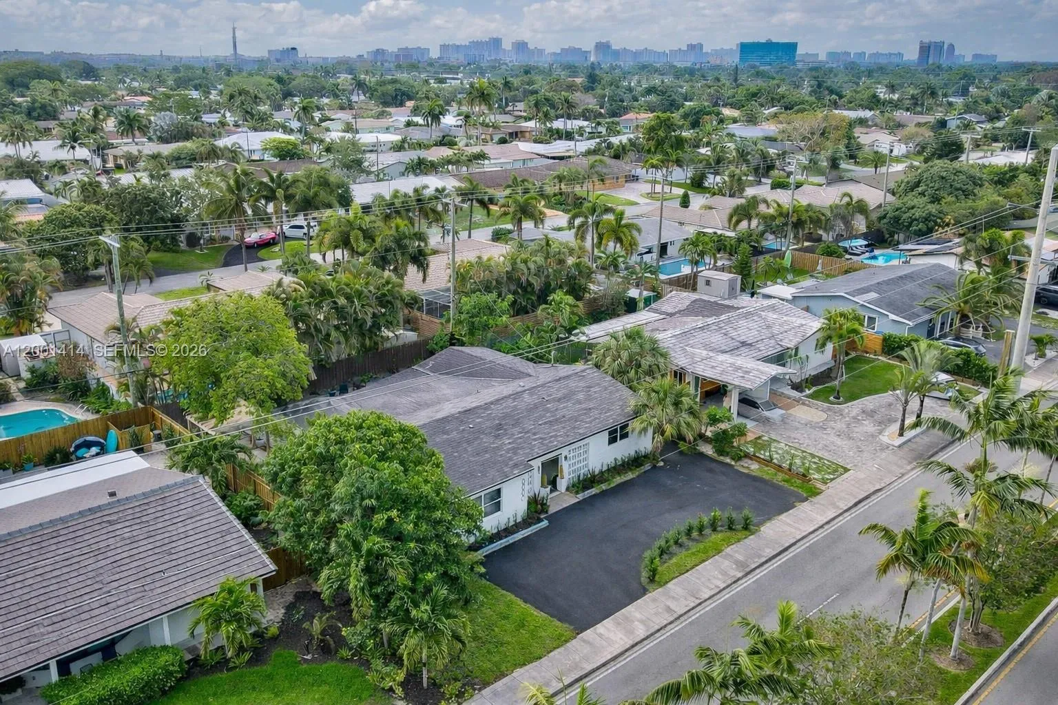 5800 NE 18th Ave, Fort Lauderdale FL 33334