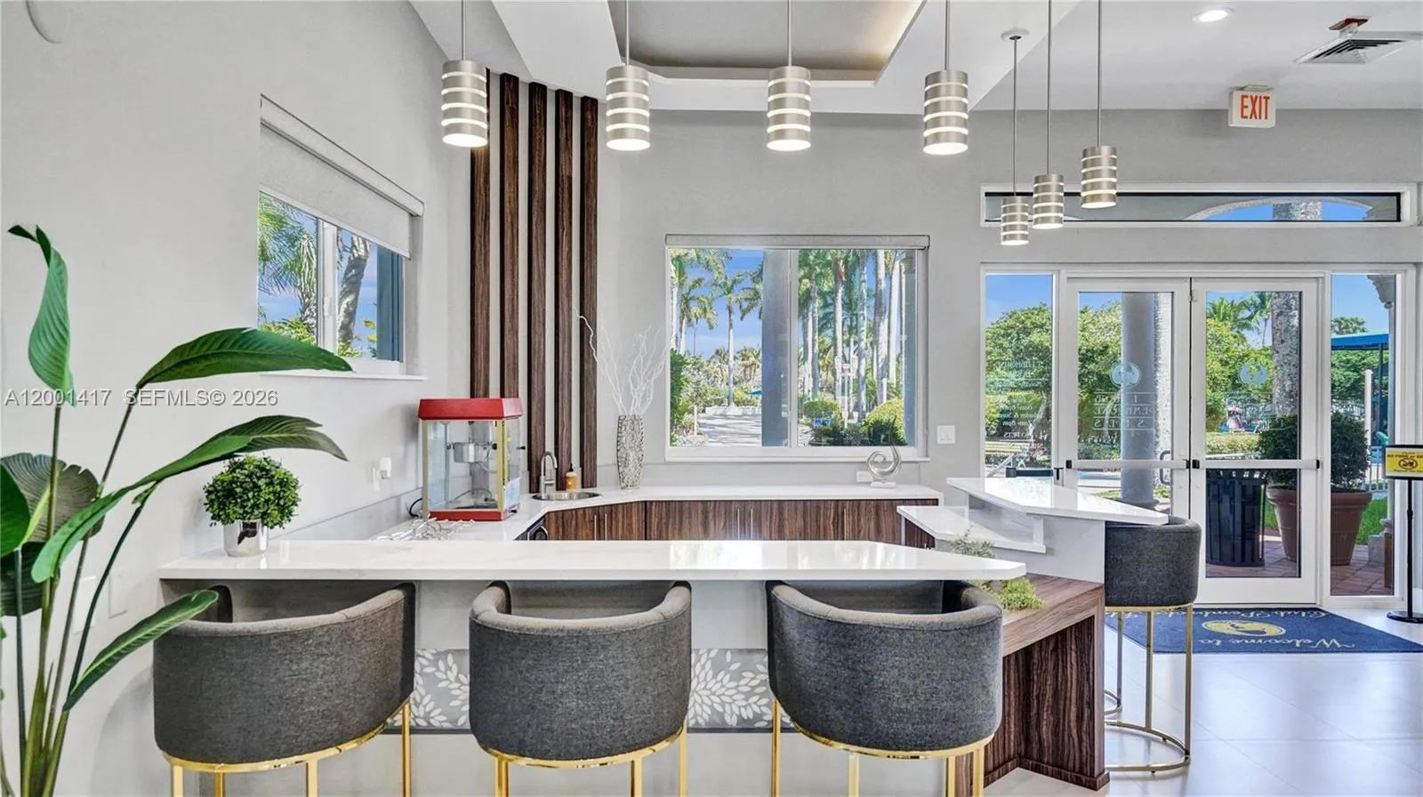 781 NW 170th Ter, Pembroke Pines FL 33028