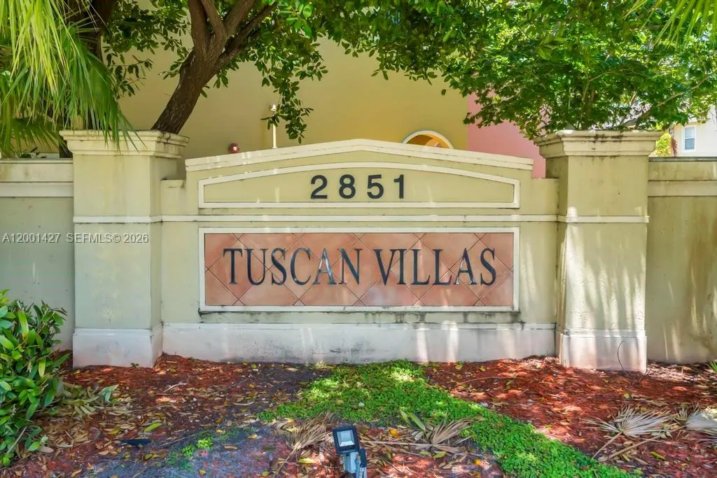 2851 W Prospect Rd # 505, Tamarac FL 33309