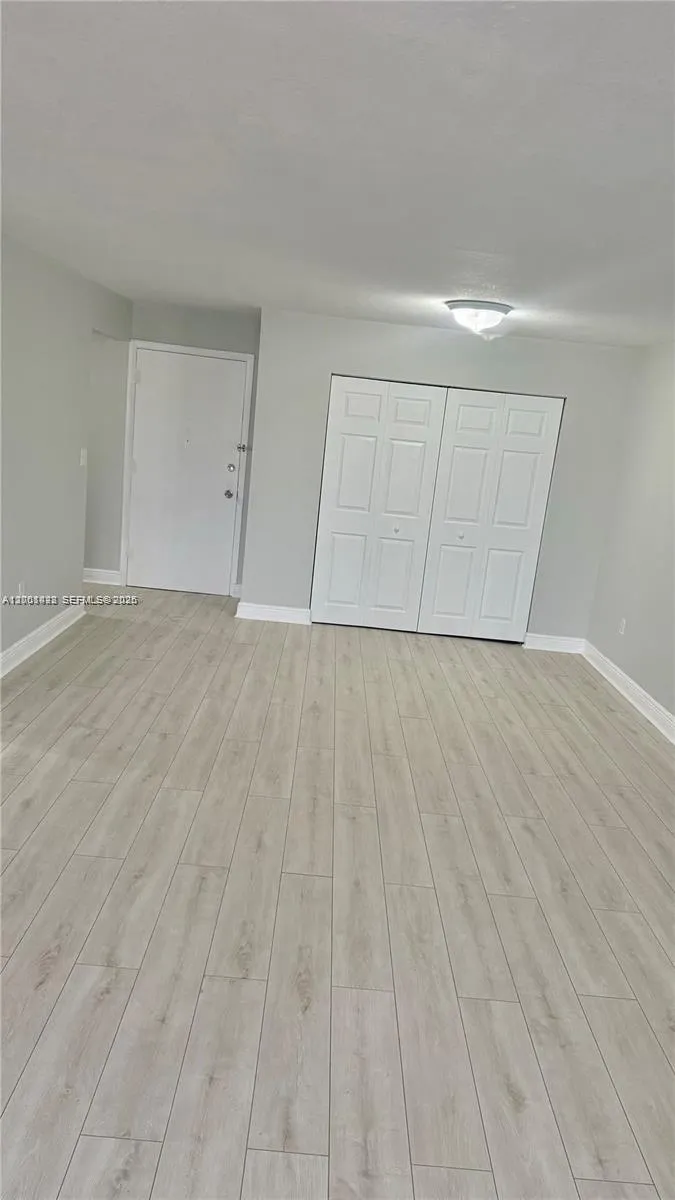 8794 SW 12th St # 103, Miami FL 33174