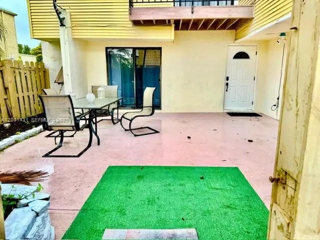 1569 Shaker Cir, Wellington FL 33414