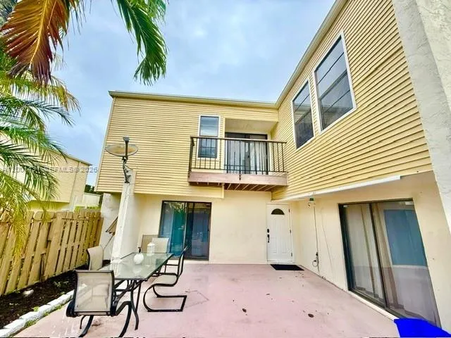 1569 Shaker Cir, Wellington FL 33414