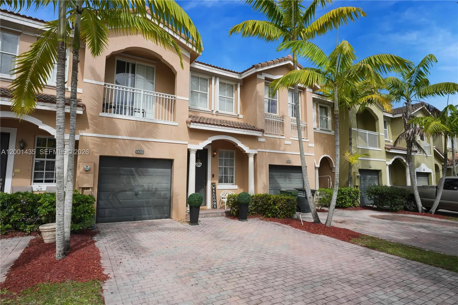 1432 SE 25th Ave, Homestead FL 33035