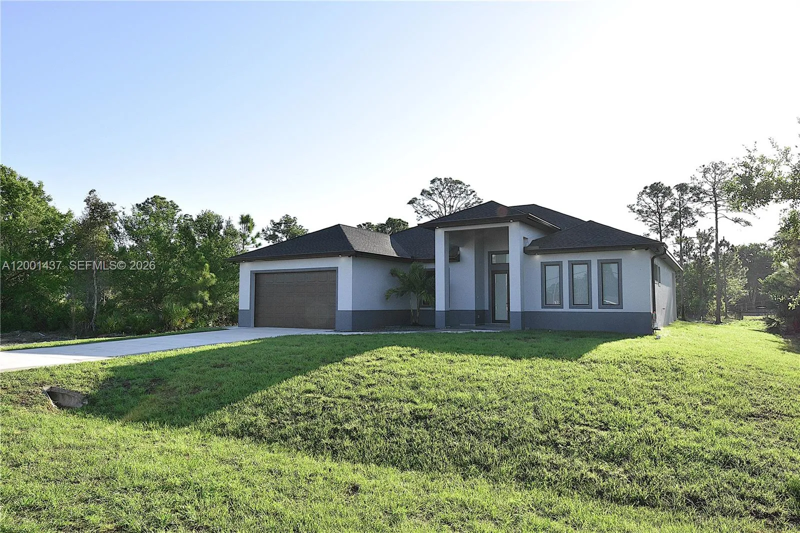 920 Edward Ave, Lehigh Acres FL 33936