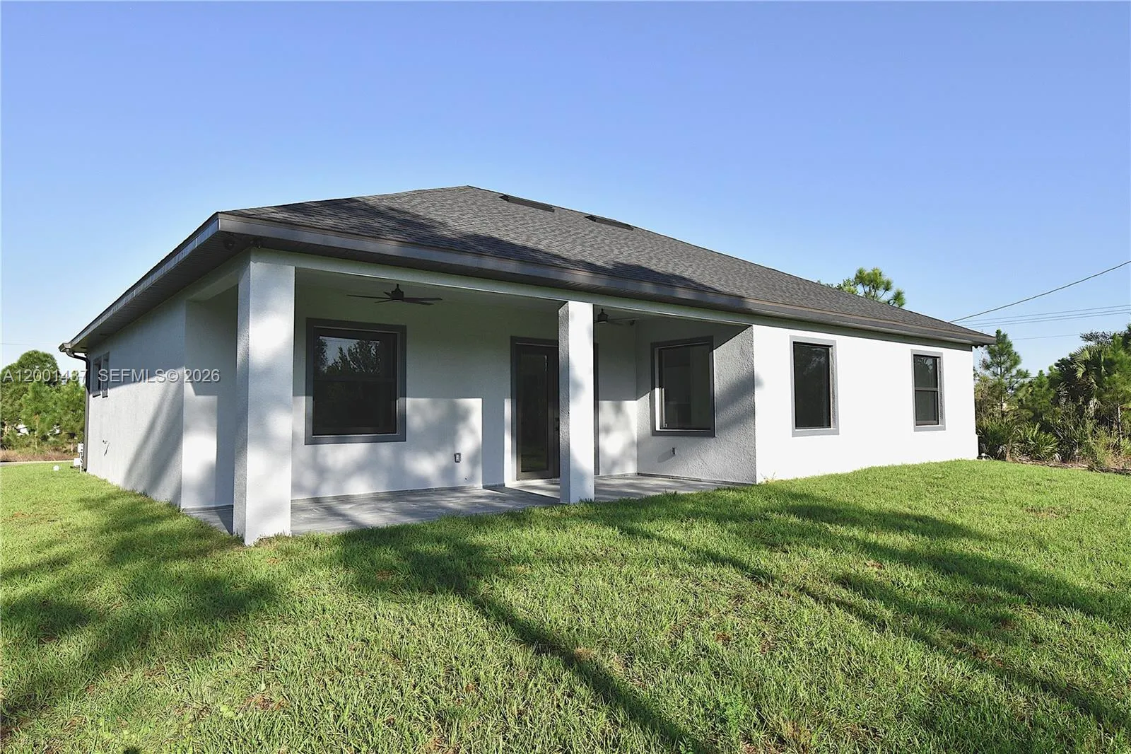 920 Edward Ave, Lehigh Acres FL 33936