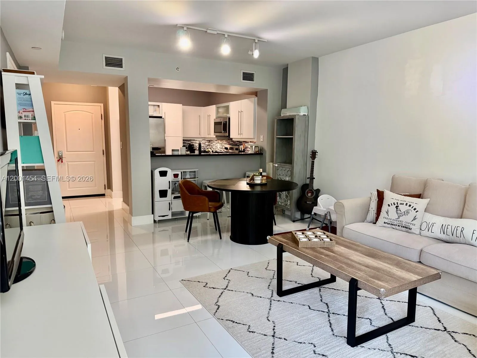 7355 SW 89th St # 526N, Miami FL 33156